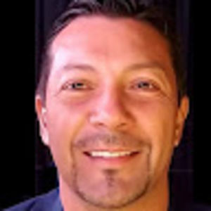 Meet your Posher, Carlos